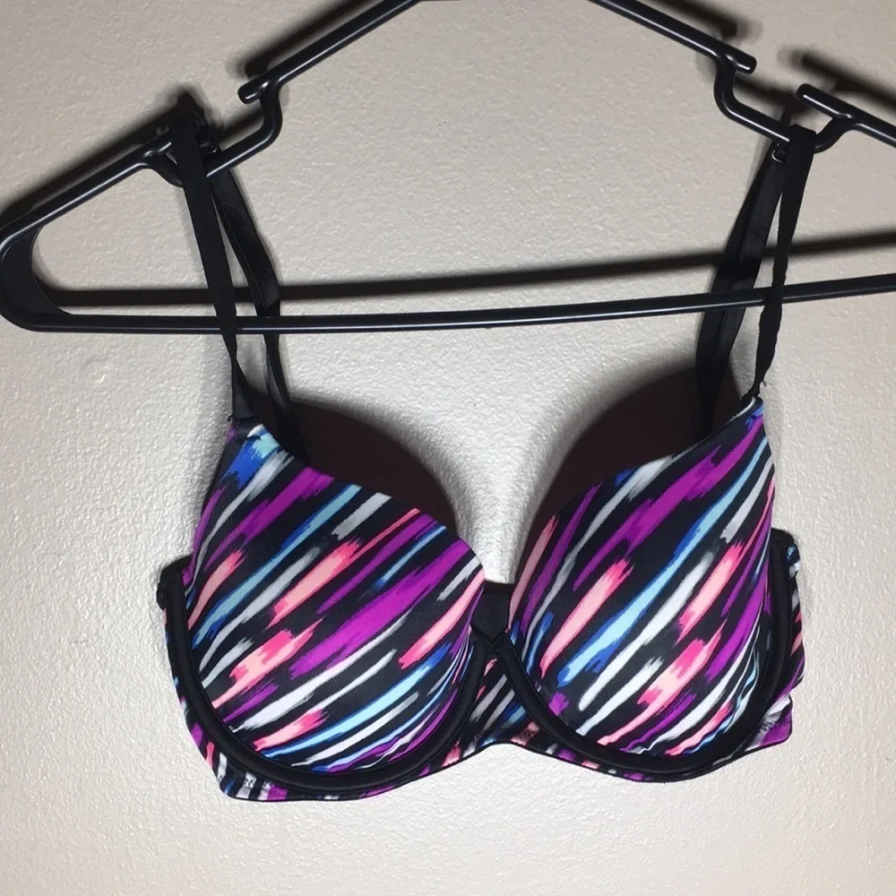 Victoria’s Secret PINK colorful bra sz 32D paint slash bra comfy bra adjustable - Picture 3 of 6